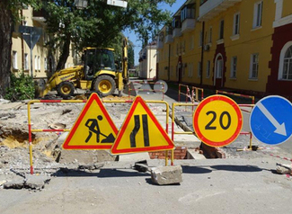 ЛГЭК приступил к замене аварийного участка трубопровода на ЛТЗ ЛГЭК приступил к замене аварийного участка трубопровода на ЛТЗ