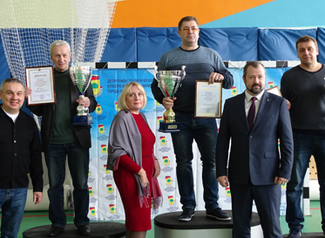 Первые пошли. Спартакиада трудящихся - 2019 началась с лыжной гонки Первые пошли. Спартакиада трудящихся - 2019 началась с лыжной гонки