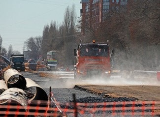 ЛГЭК продолжает замену коммунальных сетей на проспекте Победы ЛГЭК продолжает замену коммунальных сетей на проспекте Победы