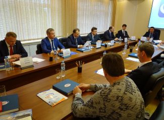 В ЛГЭК провели круглый стол по вопросам техприсоединения В ЛГЭК провели круглый стол по вопросам техприсоединения