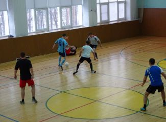 Энергия спорта. Сотрудники ЛГЭК открыли турнир по мини-футболу в честь предстоящего дня энергетика Энергия спорта. Сотрудники ЛГЭК открыли турнир по мини-футболу в честь предстоящего дня энергетика